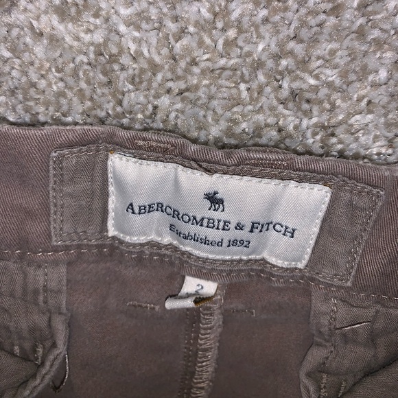 Abercrombie & Fitch Dark Brown shorts size 2 - Picture 7 of 11